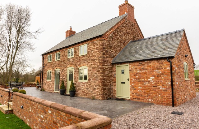 Hot Tub Staycation, Country Escape, Log Burner