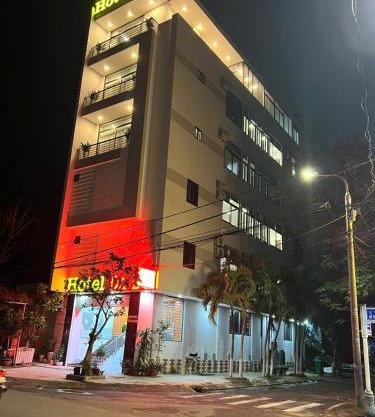 Hotel ĐÁ ĐỎ