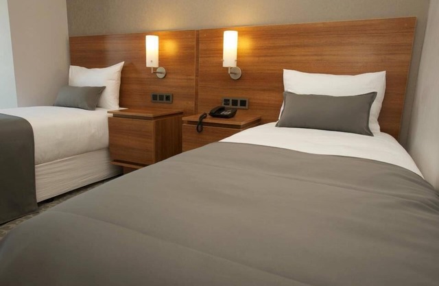 Hotel 117