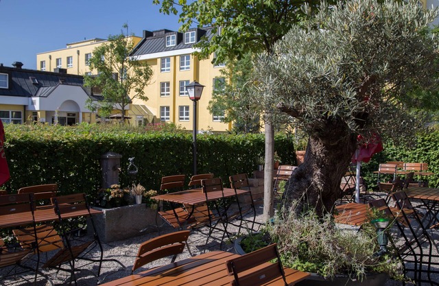 Hotel Alarun