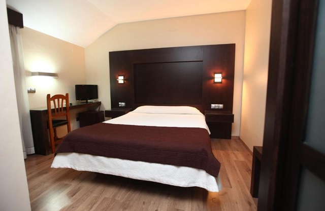 Hotel Anabel Baza