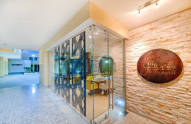Hotel Arizona Suites