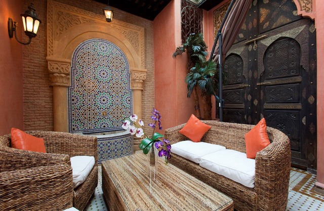 Hotel Art Palace Suites & Spa