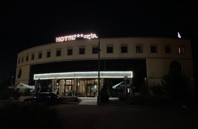 Hotel Arta