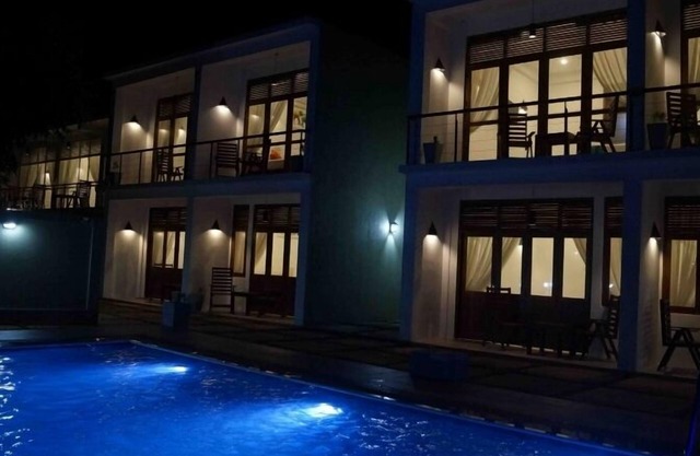 Hotel Athgira