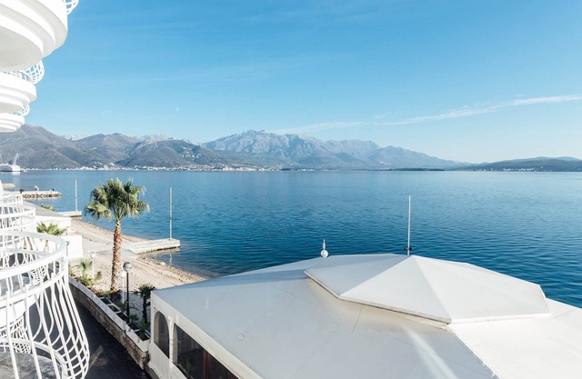 Hotel Azzurro