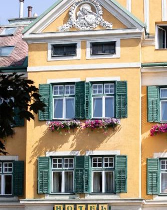 Hotel Bergwirt Schönbrunn