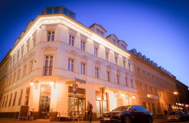 Hotel Bett und Buch
