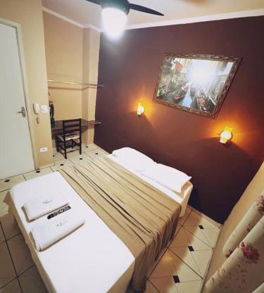 Hotel Bis