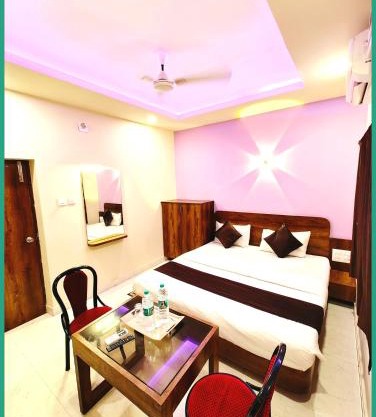 Hotel Blue Sagar Near Metta Buddharam Temple