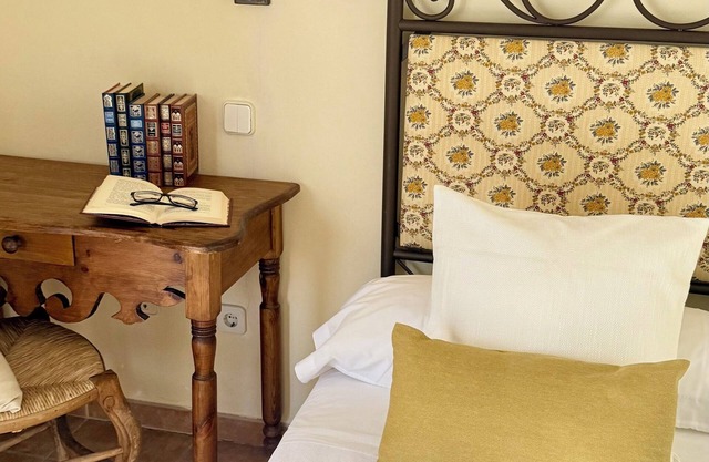 Hotel Boutique Cumbres de Castilla full rental 16 pax