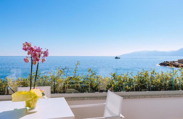 Hotel Caramare