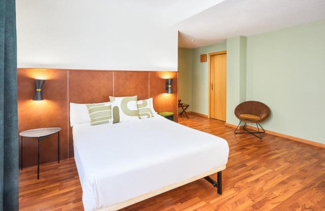 Hotel Casón del Tormes by HappyCulture