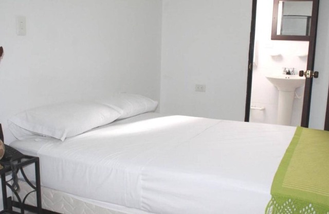 HOTEL CASA PABLO, ECOLOGICAL AND 100% HUILENSE