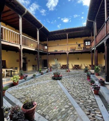 Hotel Castillo Valdés Salas