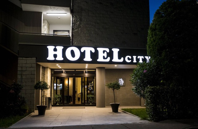 Hotel City