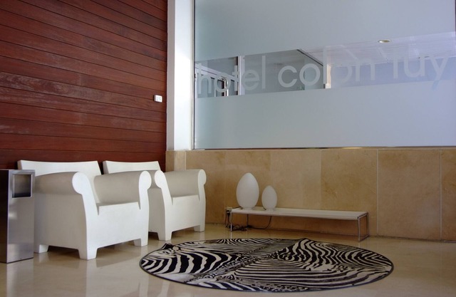 Hotel Colón Tuy