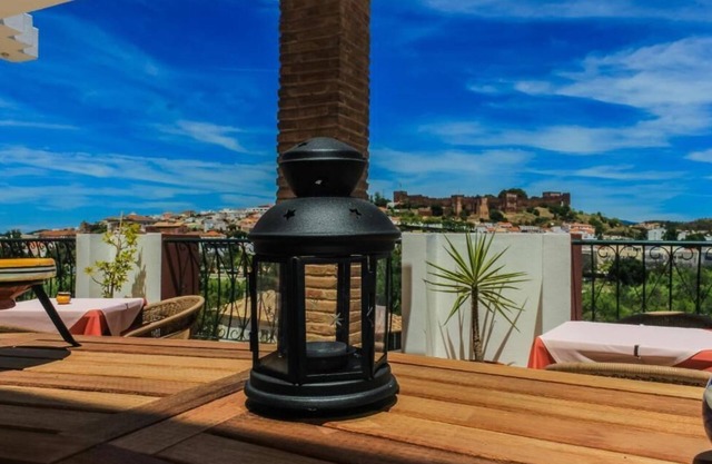 Hotel Colina Dos Mouros