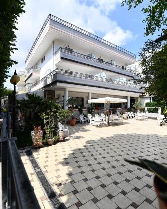 Hotel Criniera D'oro