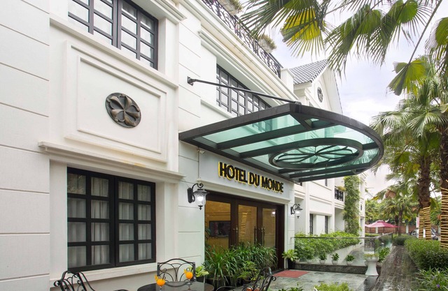Hotel du Monde