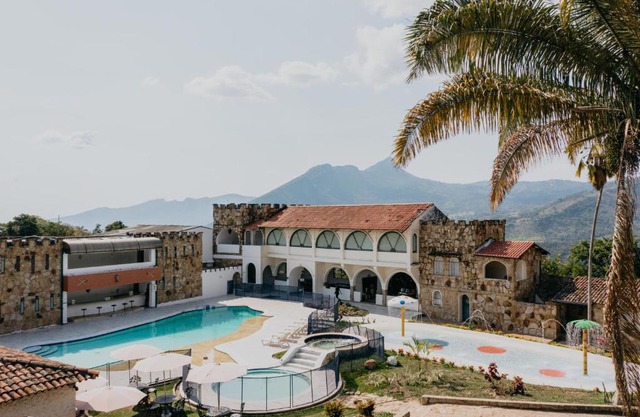 Hotel El Castillo Chinauta