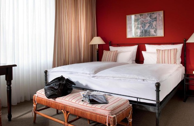 Hotel Elbflorenz Dresden