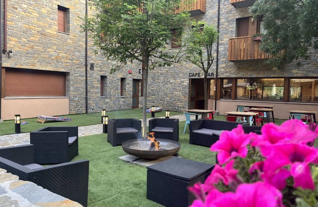 Hotel Els Encantats