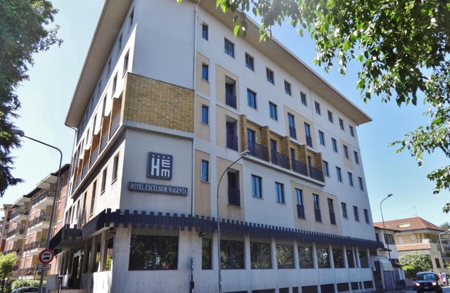 Hotel Excelsior Magenta