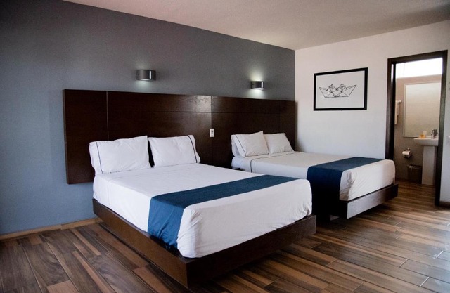 Hotel Expo Plaza Business and Family Guadalajara