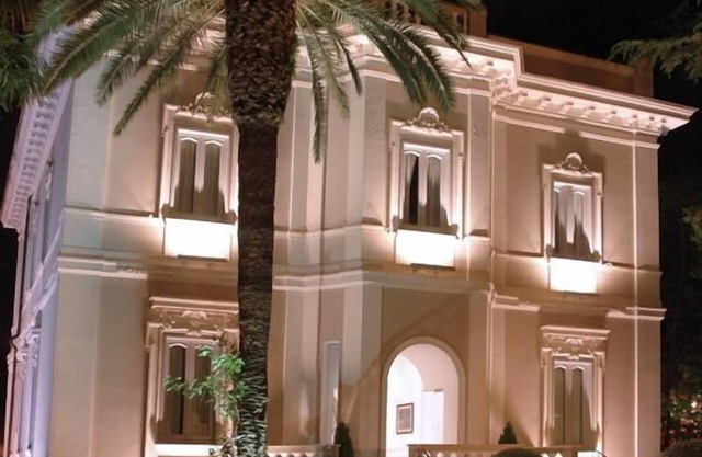 Hotel Flora