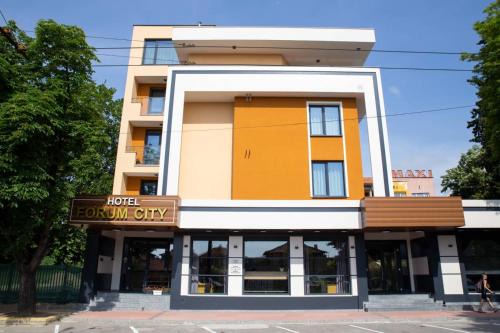 Hotel Forum City