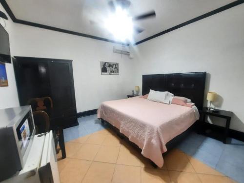 Hotel Garcias Suites, Linares