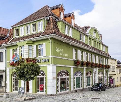 Hotel Garni am Markt - Businesshotel - Frühstücksbuffet - Fahrradabstellplatz - Hunde willkommen