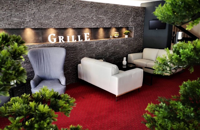 Hotel Grille