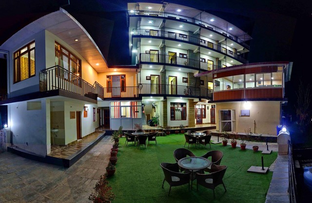 Hotel Harmony Blue Mcleodganj, Dharamshala
