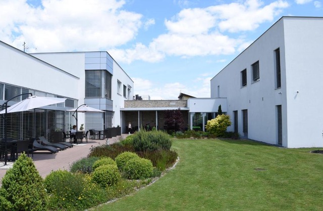 Hotel Harmony Medical & Wellness-Free Parking, 1,8km from the center