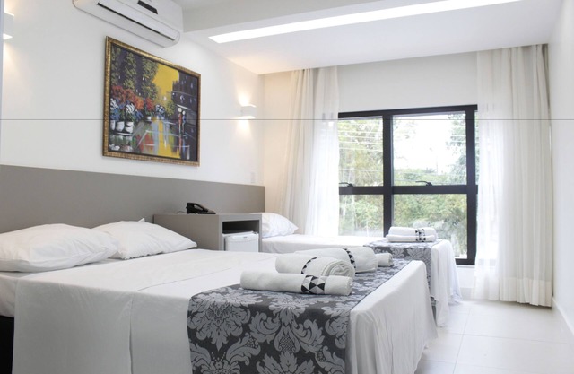 Hotel Hellyu's