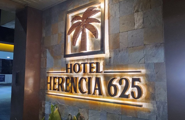 Hotel Herencia 625