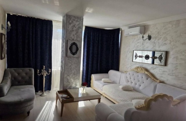 Hotel Jolie Apartments - One-Bedroom Apartment with Balcony