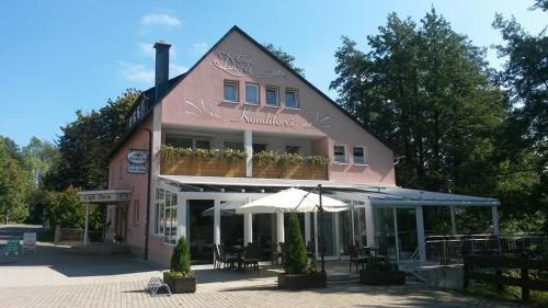 Hotel Konditorei Cafe Dora