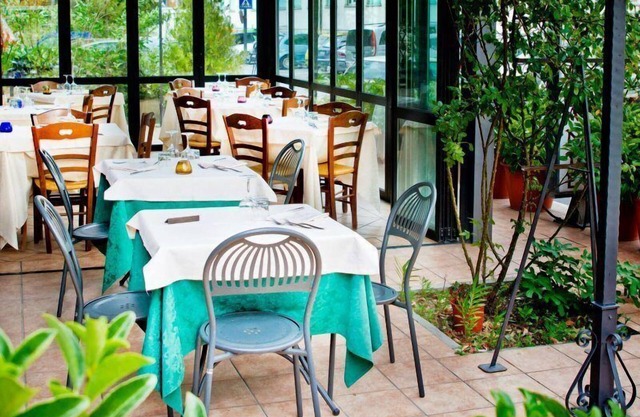 Hotel La Vela