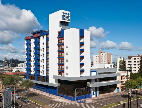 Hotel Lang Palace - Fica no Centro da Cidade