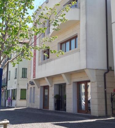 Hotel Leon Bianco