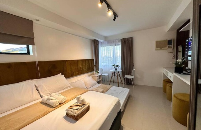 hotel living,The Persimmon Suites 2-4pax (1430)