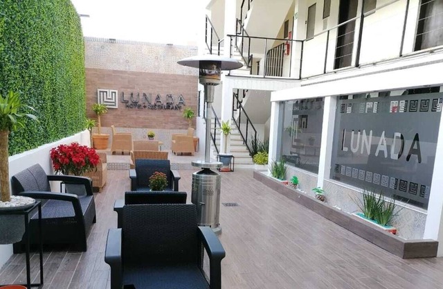 HOTEL LUNADA