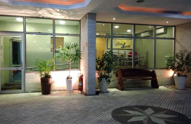 Hotel Luni