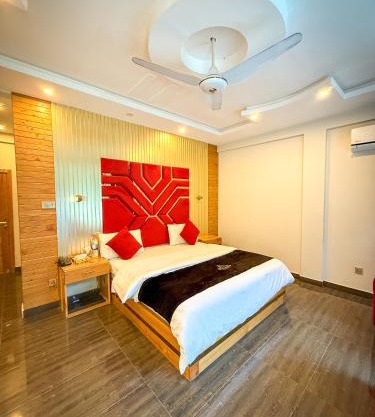 Hotel Neelum Elites