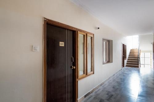 Hotel O Seera Enclave