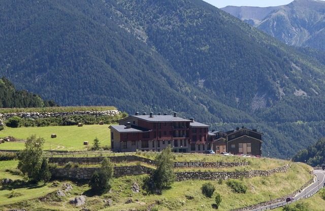 Hotel Obaga Blanca