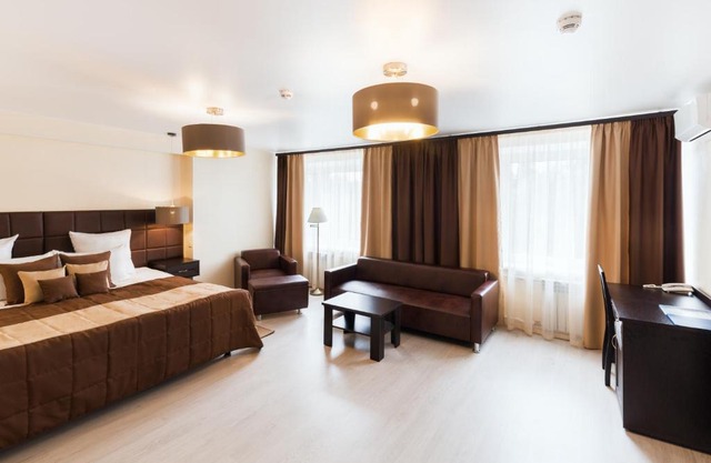 Hotel Orbital